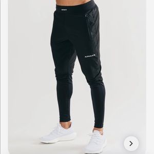 Alphalete Infinity Tech Pant